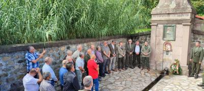 135 година ловства