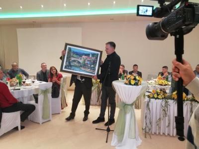 120 година ловства